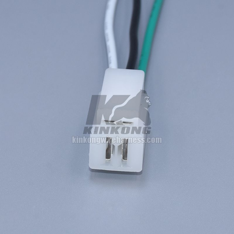 pigtail with 3 pin connector