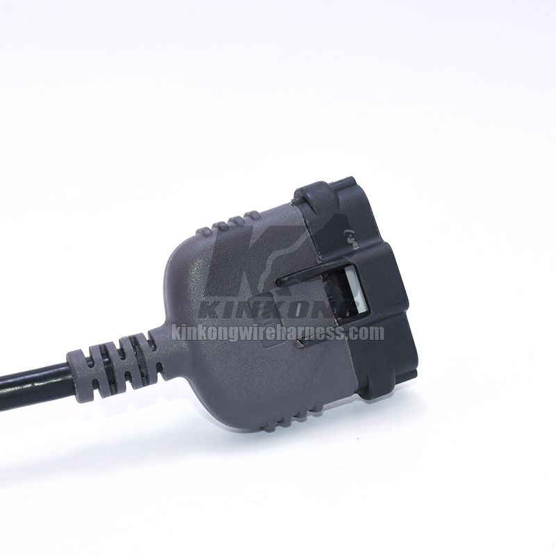 HDMI 16pin to Toyota 90980-11858 Cable